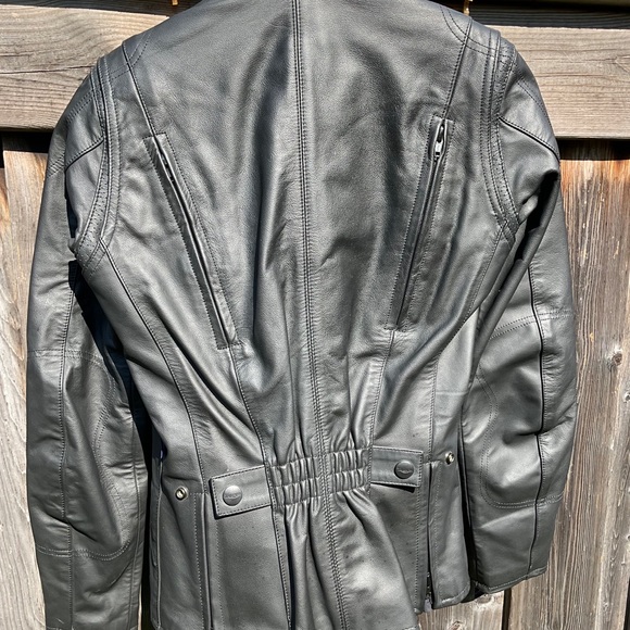 Leather motorcycle jacket - Picture 2 of 4